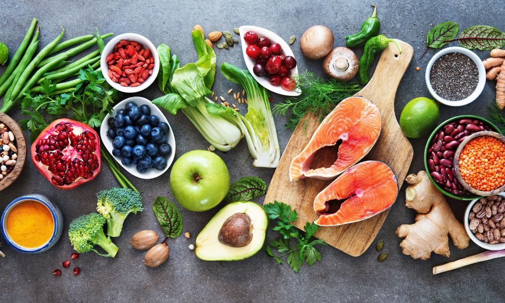 “7 Superfoods for a Healthier You: Eat Your Way to Improved Wellness!”